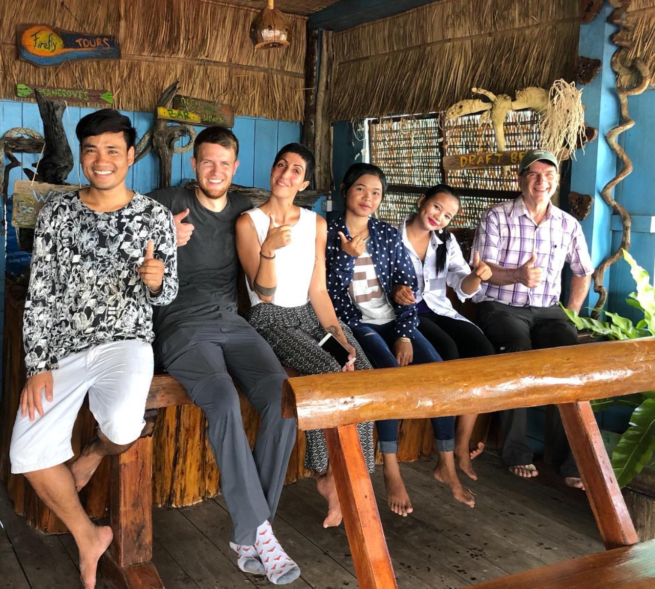 Firefly Guesthouse Prek Svay Village Esterno foto