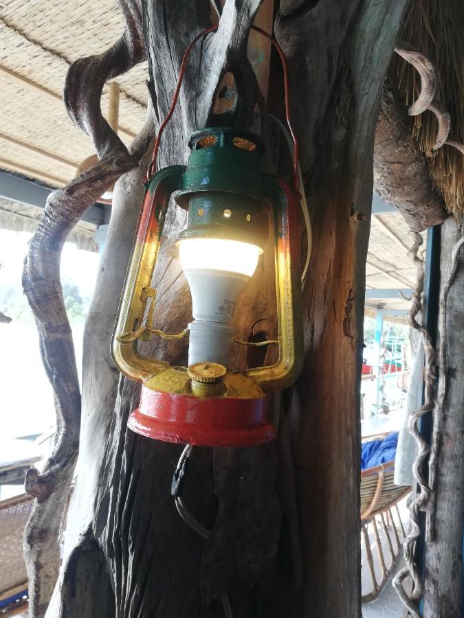 Firefly Guesthouse Prek Svay Village Esterno foto