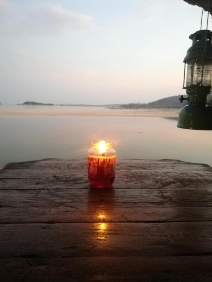 Firefly Guesthouse Prek Svay Village Esterno foto